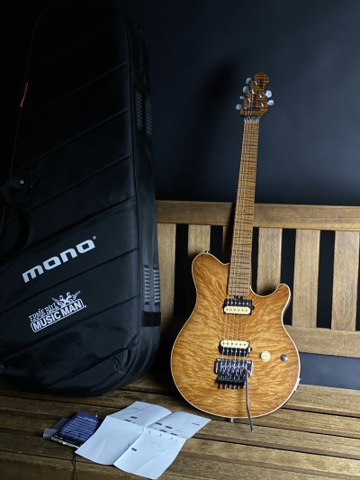 Music Man Axis Quilted Honey Pot